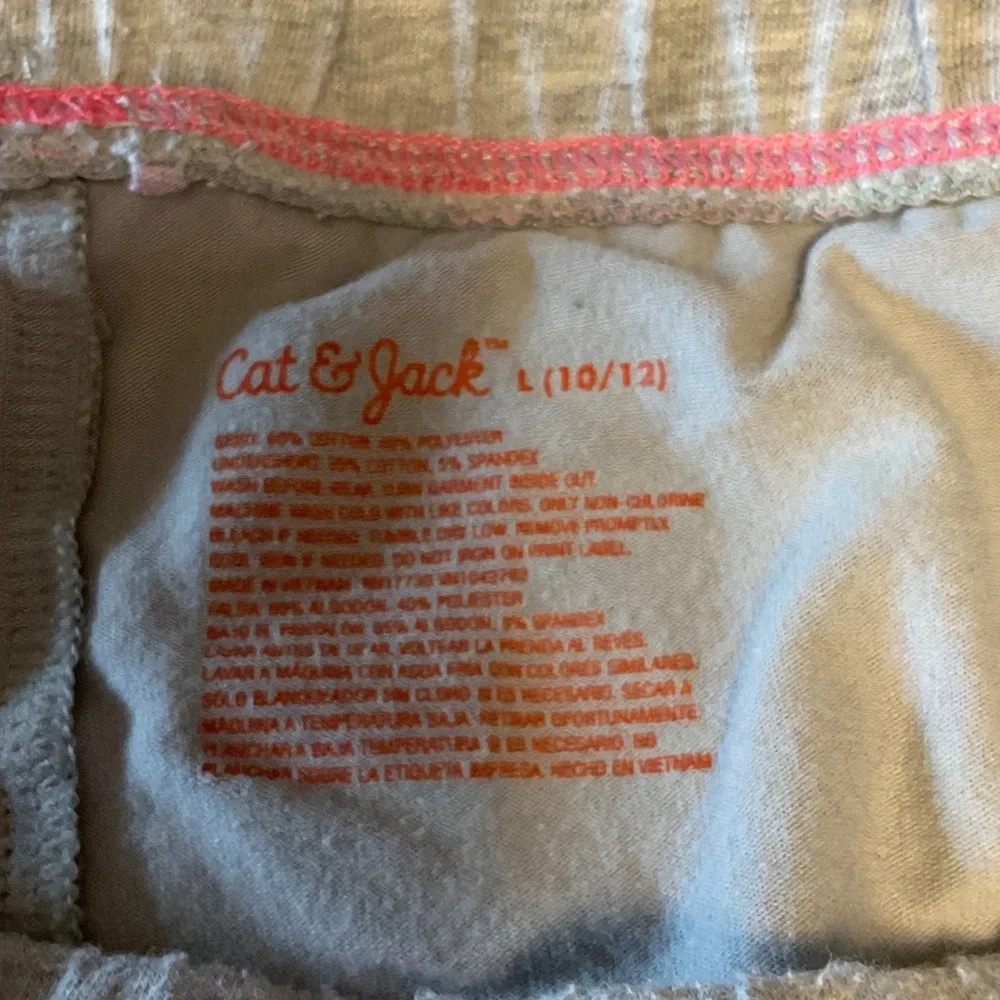 Cat & Jack Gray Skort with Colorful Hearts
